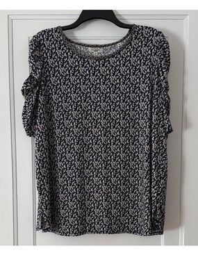 Max Studio 1X Printed Short Sleeve Blouse Ruched Sleeve Lightweight Work Top